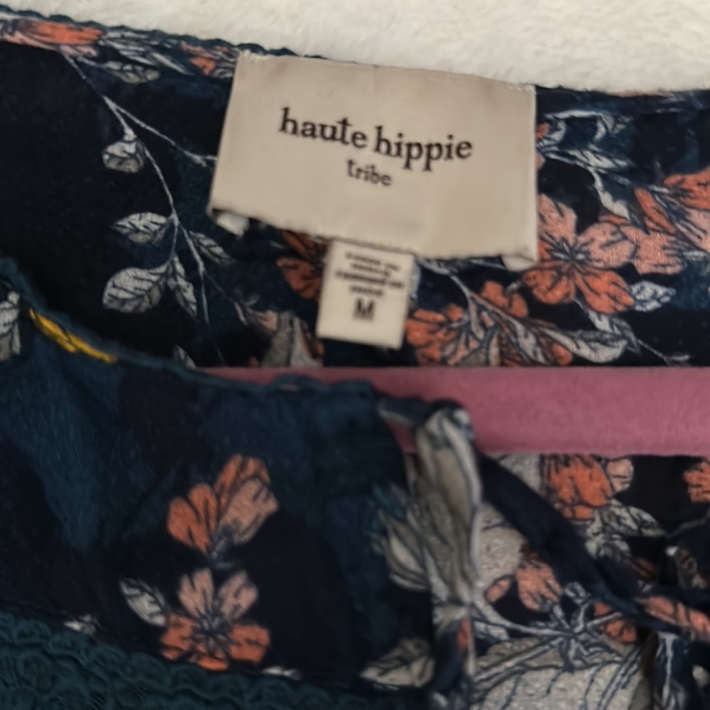Blouse - Picture 2 of 4